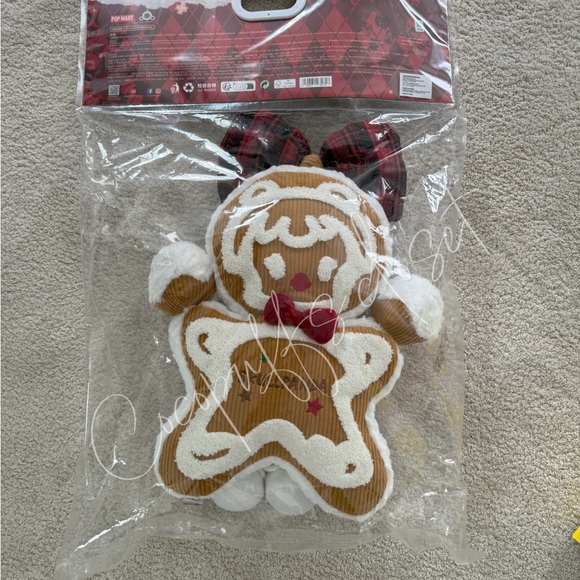 100% authentic Popmart Skullpanda Pillow - Picture 2 of 3